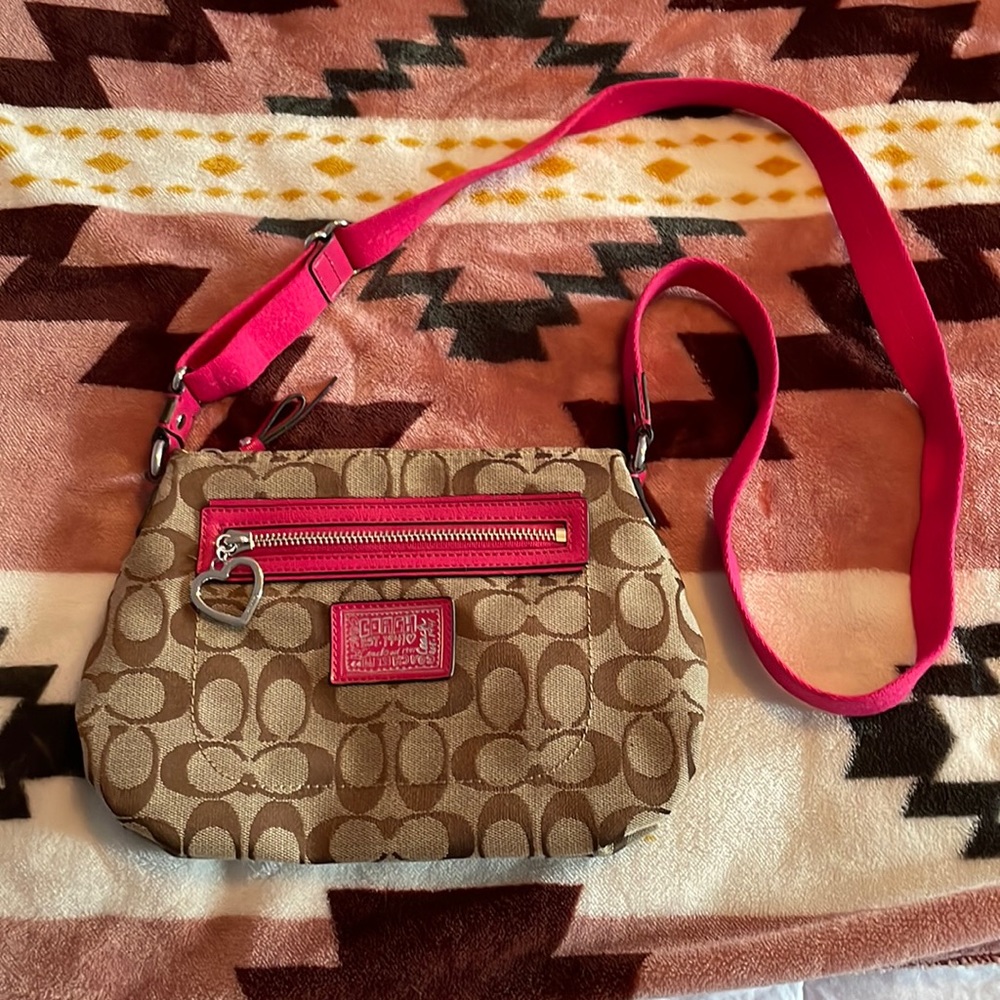 Coach pink and brown crossbody purse in great condition